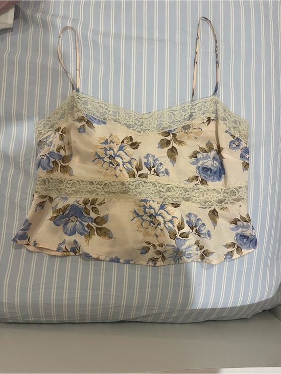 Reformation Tops - Reformation Lana Top - size XS
